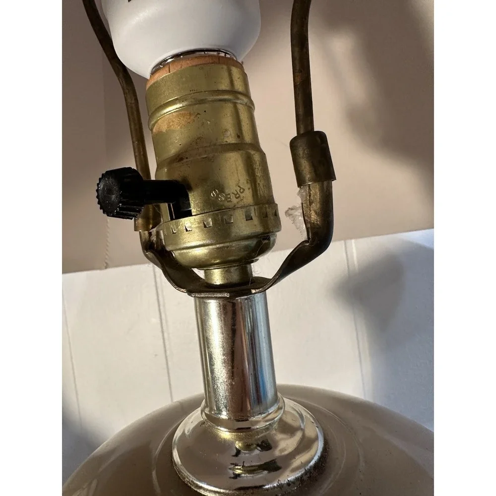 Vintage Floral Ginger Jar Table Lamps Matching Pair Brass Base Asian Style 28.5